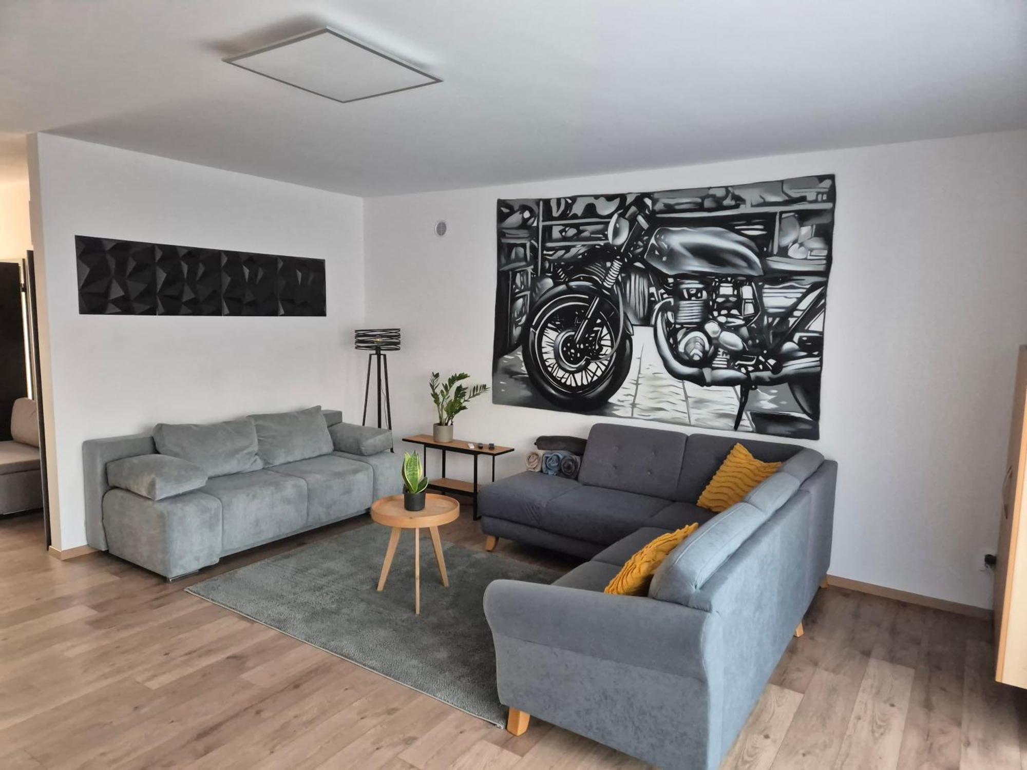 סגד Toelgyes Apartmanhaz מראה חיצוני תמונה